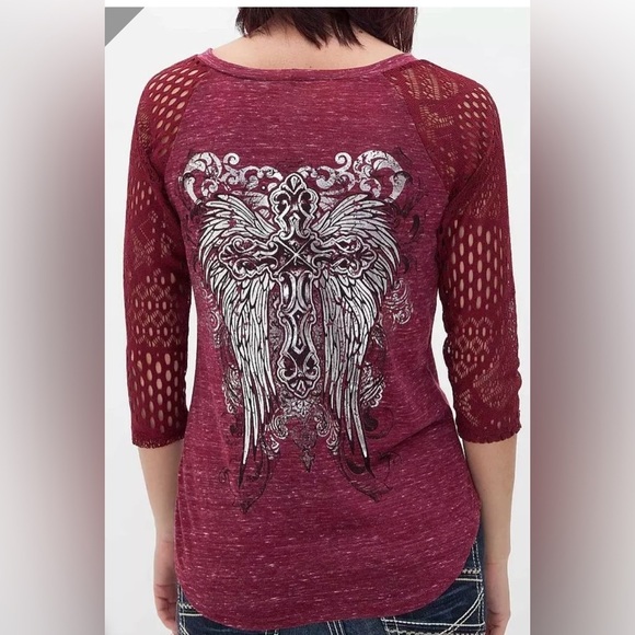 Angels & Diamonds 3/4 Sleeve Top - Picture 2 of 7